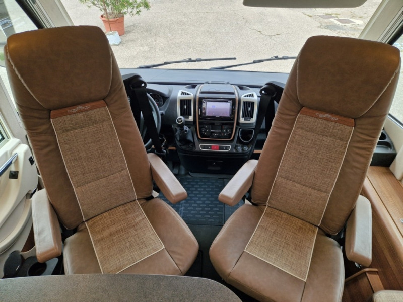 Carthago C-Tourer I 144 QB - Интегриран кемпер: снимка 5 Carthago C-Tourer I 144 QB - Интегриран кемпер: снимка 5
