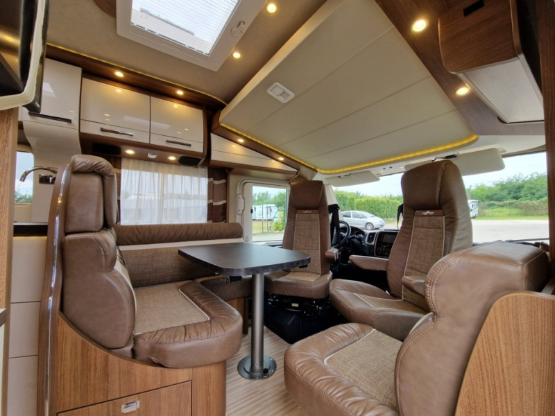 Carthago C-Tourer I 144 QB - Интегриран кемпер: снимка 4 Carthago C-Tourer I 144 QB - Интегриран кемпер: снимка 4