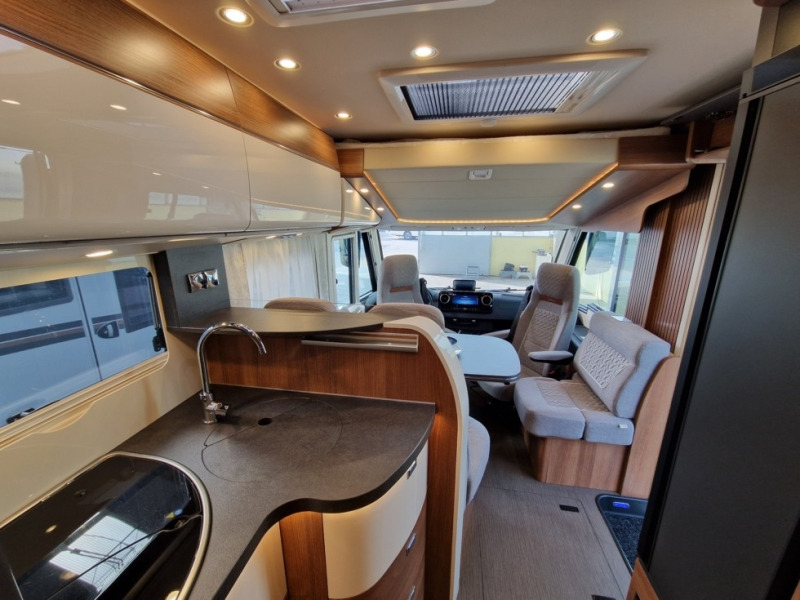 Нови Интегриран кемпер Carthago Carthago C2 Tourer I Mercedes 145 RB-LE: снимка 13 Нови Интегриран кемпер Carthago Carthago C2 Tourer I Mercedes 145 RB-LE: снимка 13