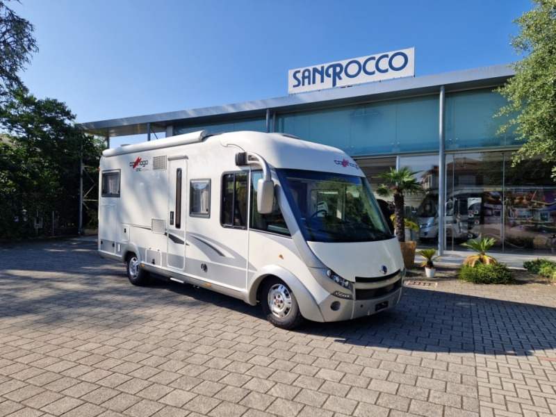 Carthago Chic E-Line 44 - Интегриран кемпер: снимка 1 Carthago Chic E-Line 44 - Интегриран кемпер: снимка 1