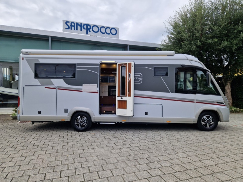 Carthago Liner For Two I 53 - Интегриран кемпер: снимка 3 Carthago Liner For Two I 53 - Интегриран кемпер: снимка 3
