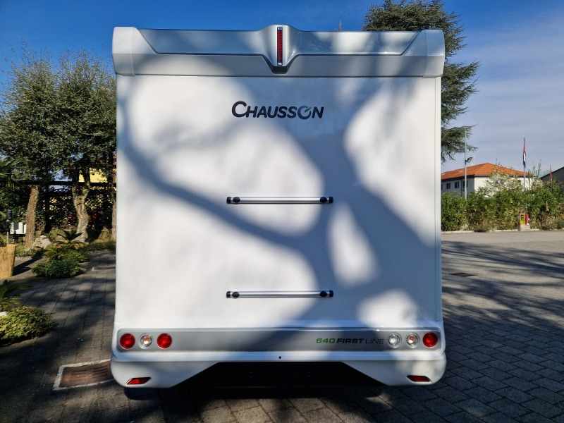Chausson 640 First Line Ford - Полуинтегриран кемпер: снимка 3 Chausson 640 First Line Ford - Полуинтегриран кемпер: снимка 3