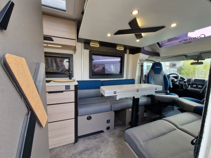 Chausson X550 - Полуинтегриран кемпер: снимка 4 Chausson X550 - Полуинтегриран кемпер: снимка 4