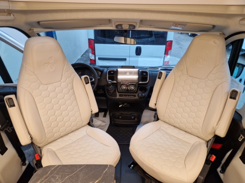 Etrusco T 7400 SBC - Полуинтегриран кемпер: снимка 5 Etrusco T 7400 SBC - Полуинтегриран кемпер: снимка 5