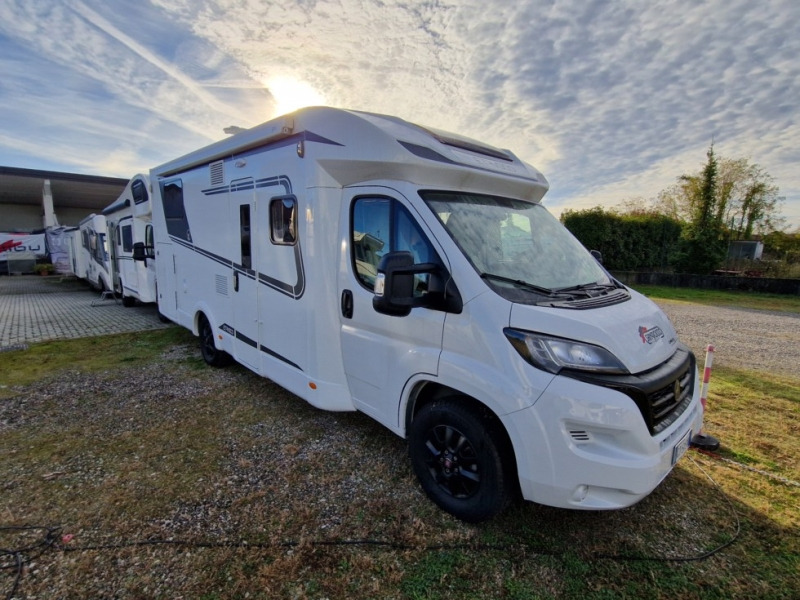 Etrusco T 7400 SBC - Полуинтегриран кемпер: снимка 1 Etrusco T 7400 SBC - Полуинтегриран кемпер: снимка 1