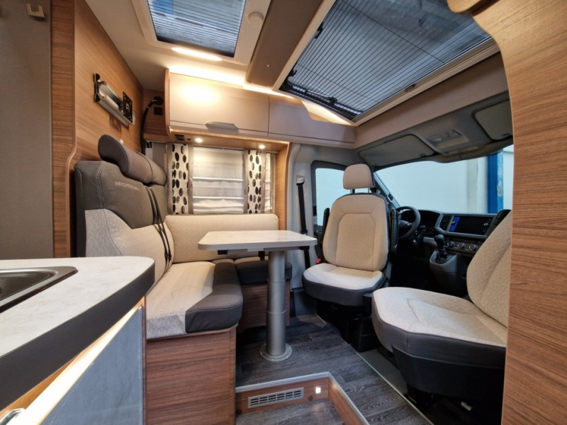 Knaus Van TI 640 MEG Vansation - Полуинтегриран кемпер: снимка 4 Knaus Van TI 640 MEG Vansation - Полуинтегриран кемпер: снимка 4