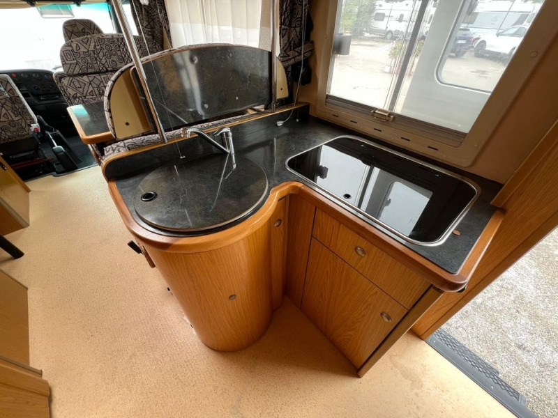 Laika Ecovip 400 I - Интегриран кемпер: снимка 5 Laika Ecovip 400 I - Интегриран кемпер: снимка 5