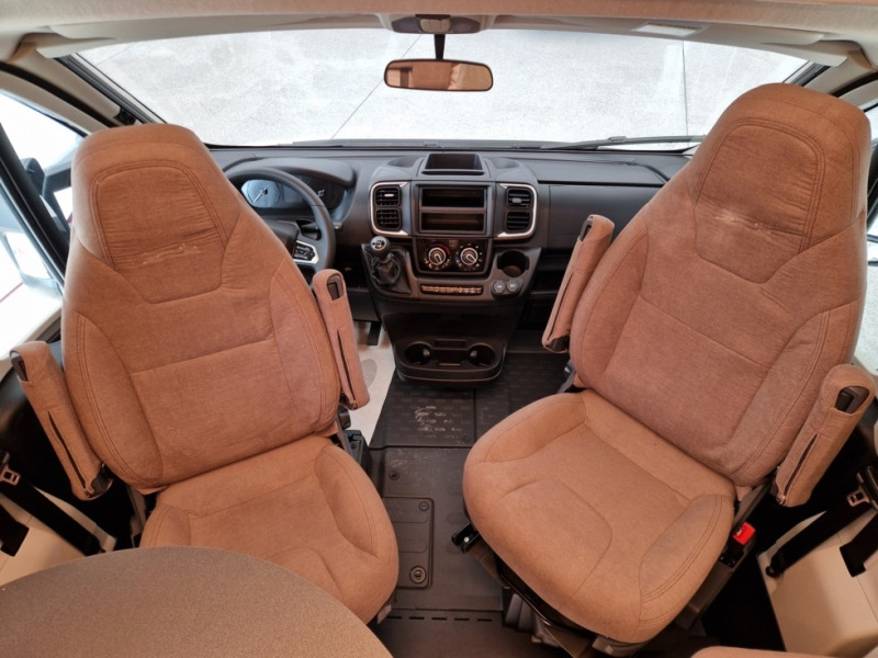 Laika Ecovip L3019 - Полуинтегриран кемпер: снимка 5 Laika Ecovip L3019 - Полуинтегриран кемпер: снимка 5