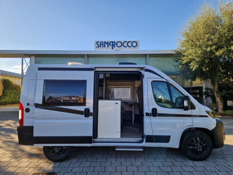 Laika Kosmo 50 Camper Van - Кемпер ван: снимка 3 Laika Kosmo 50 Camper Van - Кемпер ван: снимка 3