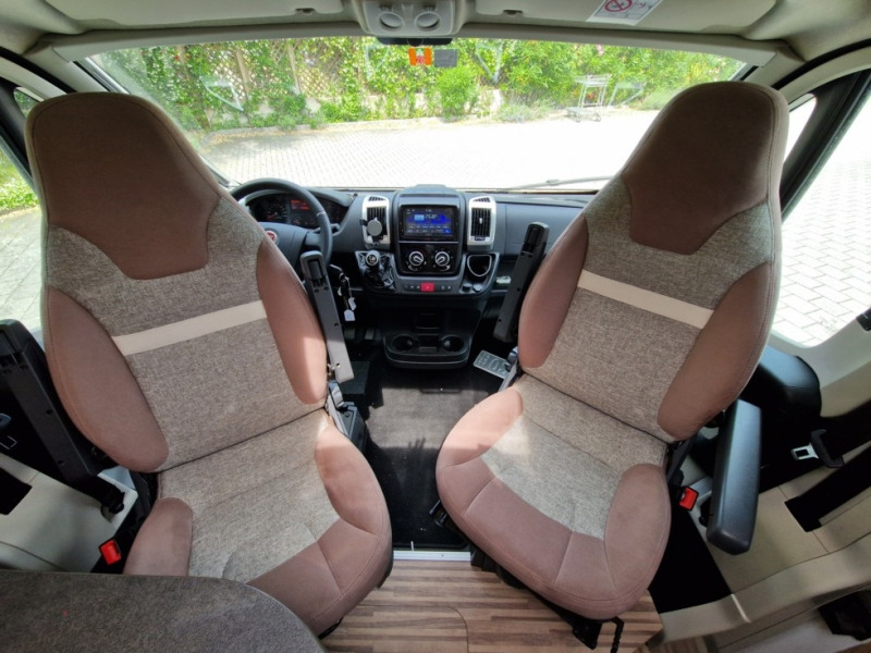 Malibu Van 600 DB - Кемпер ван: снимка 5 Malibu Van 600 DB - Кемпер ван: снимка 5