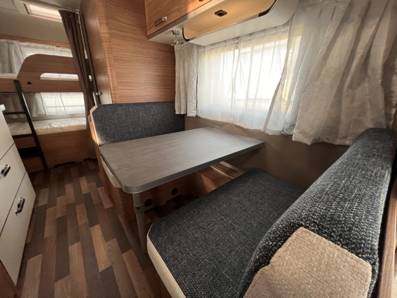 Weinsberg CaraOne 480 QDK - Каравана: снимка 5 Weinsberg CaraOne 480 QDK - Каравана: снимка 5