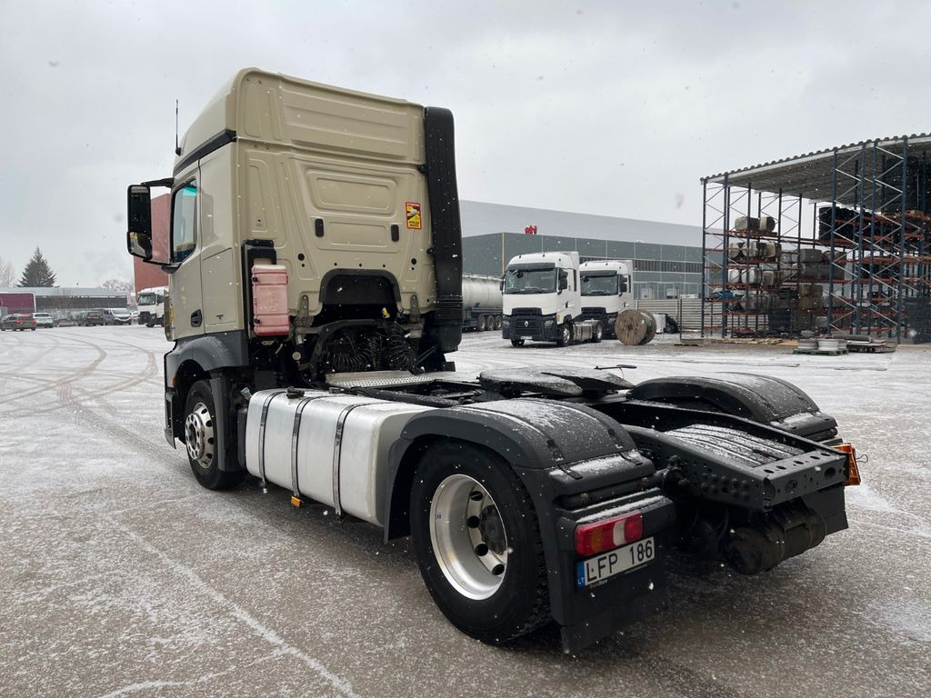 Mercedes-Benz Actros 1843 ADR 7 unit - Влекач: снимка 4 Mercedes-Benz Actros 1843 ADR 7 unit - Влекач: снимка 4