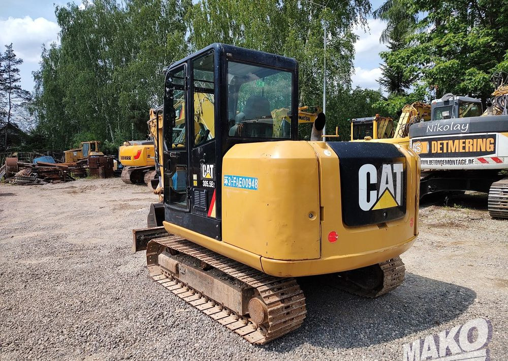 Caterpillar 305.5E2 - Верижен багер: снимка 3 Caterpillar 305.5E2 - Верижен багер: снимка 3