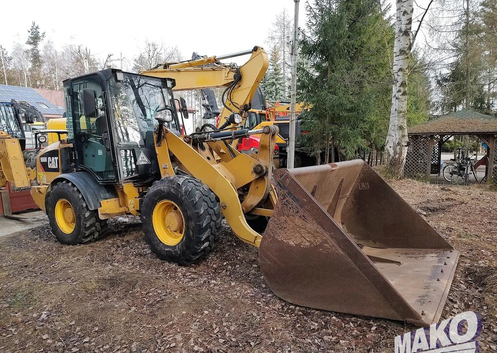 Caterpillar 906M - Колесен товарач: снимка 3 Caterpillar 906M - Колесен товарач: снимка 3