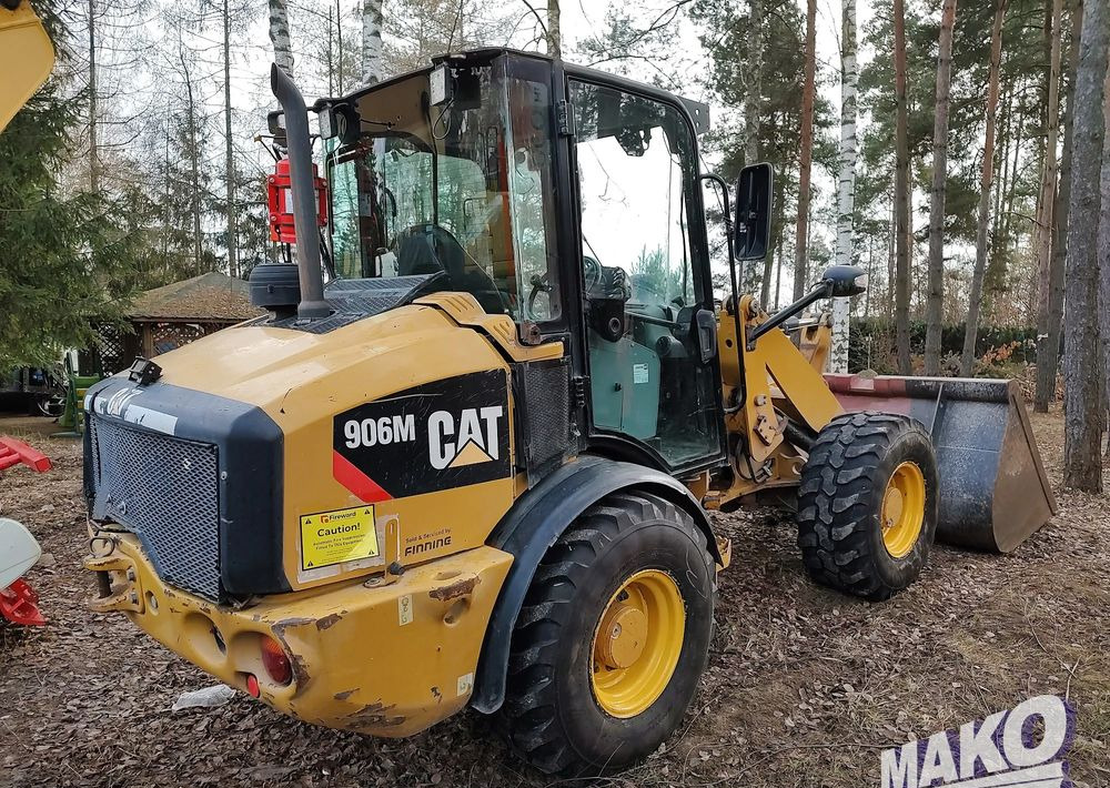Caterpillar 906M - Колесен товарач: снимка 1 Caterpillar 906M - Колесен товарач: снимка 1
