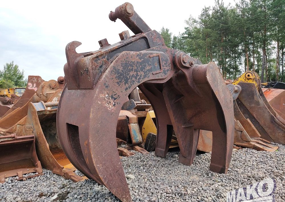 Chwytak kruszer mechaniczny szer. 110cm mocowanie Volvo S1 B20 - Грайфер: снимка 2 Chwytak kruszer mechaniczny szer. 110cm mocowanie Volvo S1 B20 - Грайфер: снимка 2