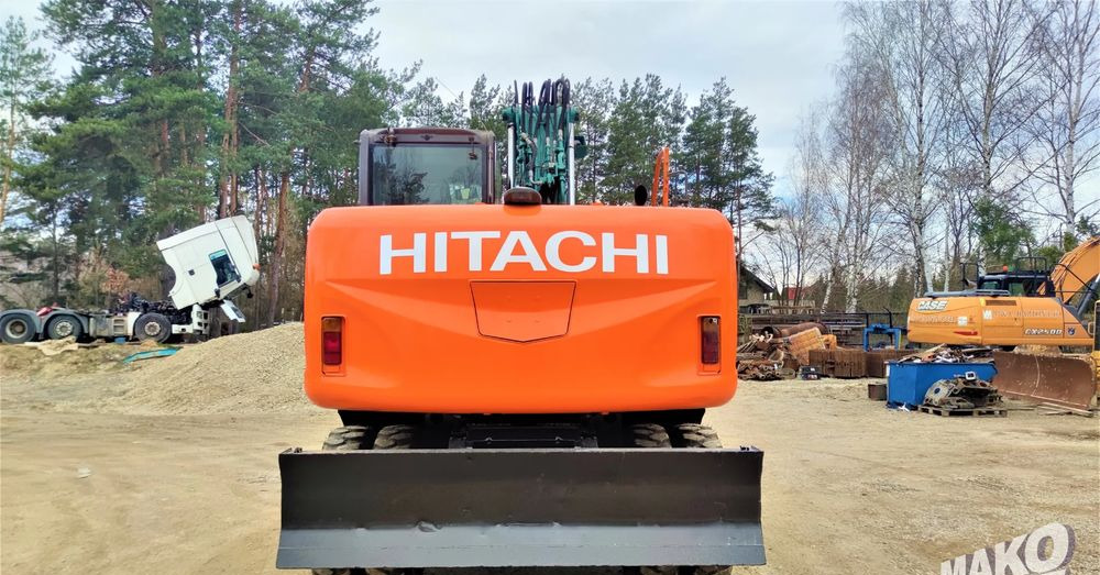 Hitachi ZX140W-3 - Колесен багер: снимка 3 Hitachi ZX140W-3 - Колесен багер: снимка 3