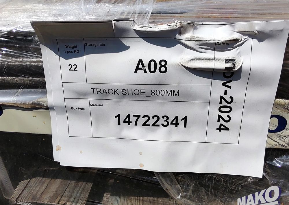 NOWE klepki płyty gąsienic Volvo 80cm 800mm - Гумени/ Метални вериги за Строителна техника: снимка 4 NOWE klepki płyty gąsienic Volvo 80cm 800mm - Гумени/ Метални вериги за Строителна техника: снимка 4