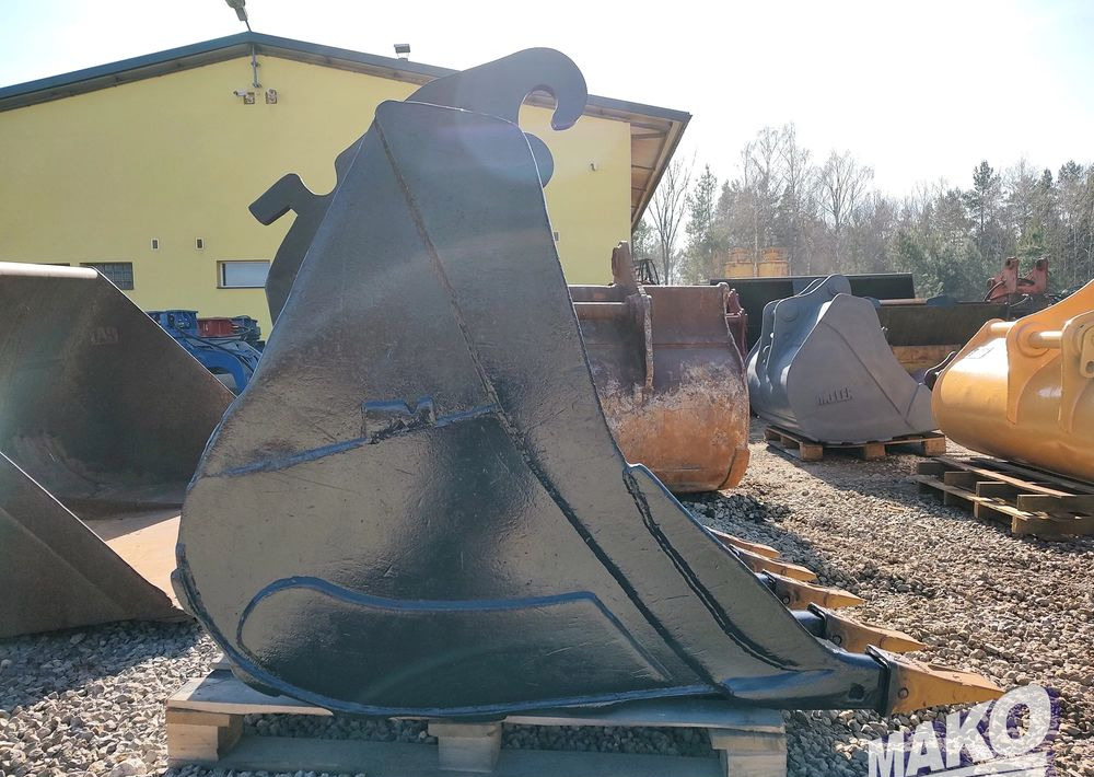 Łyżka 115cm do koparki Verachtert CW40 CW30 CW20 - Прикачен инвентар за Строителна техника: снимка 2 Łyżka 115cm do koparki Verachtert CW40 CW30 CW20 - Прикачен инвентар за Строителна техника: снимка 2