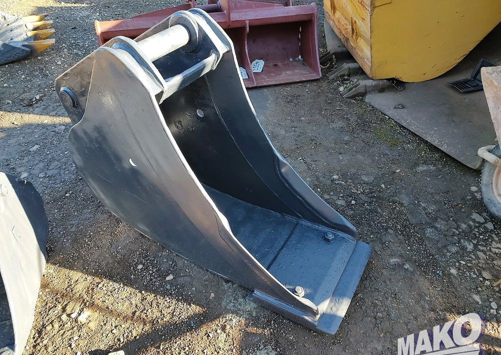 Łyżka 45cm do koparki Miller fi 65 - Прикачен инвентар за Строителна техника: снимка 4 Łyżka 45cm do koparki Miller fi 65 - Прикачен инвентар за Строителна техника: снимка 4