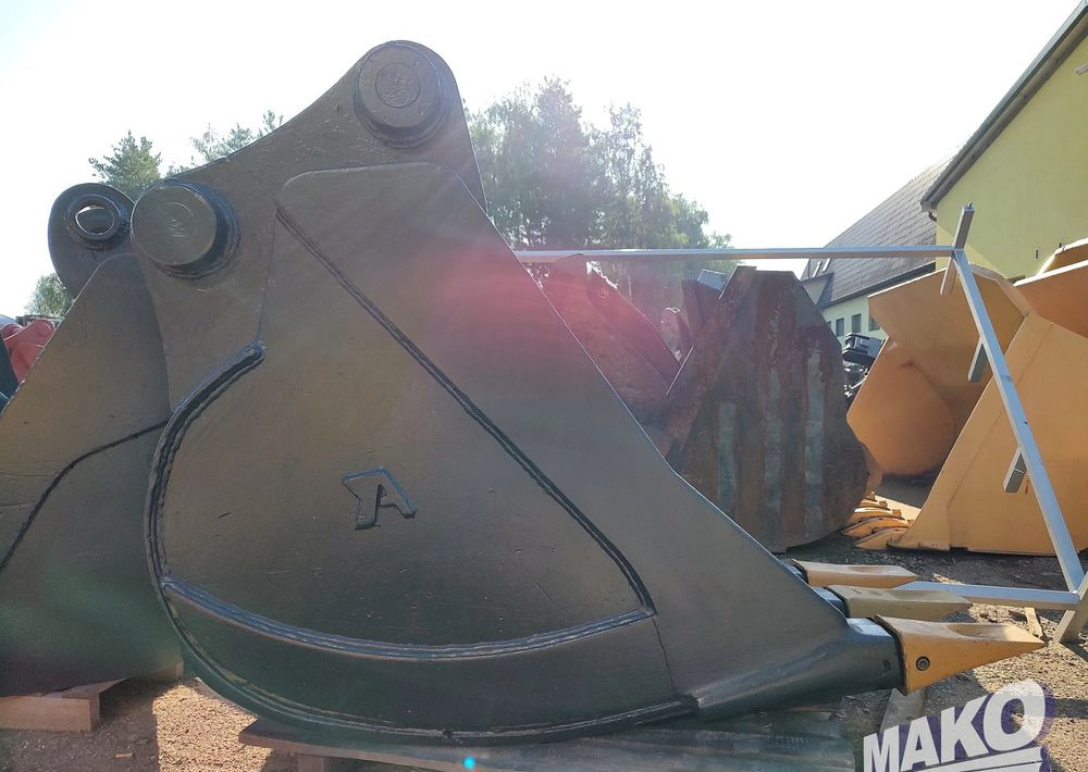 Łyżka 58cm do koparki Miller fi 80 - Прикачен инвентар за Строителна техника: снимка 2 Łyżka 58cm do koparki Miller fi 80 - Прикачен инвентар за Строителна техника: снимка 2