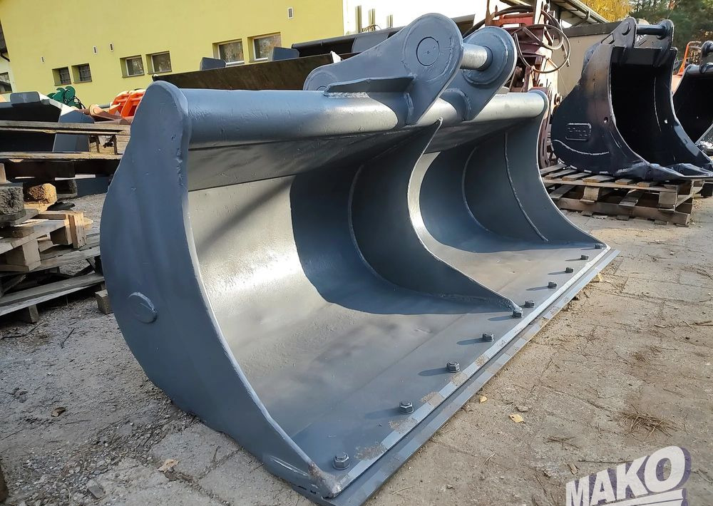 Łyżka skarpowa Strickland 210cm Miller fi 80 - Прикачен инвентар за Строителна техника: снимка 1 Łyżka skarpowa Strickland 210cm Miller fi 80 - Прикачен инвентар за Строителна техника: снимка 1