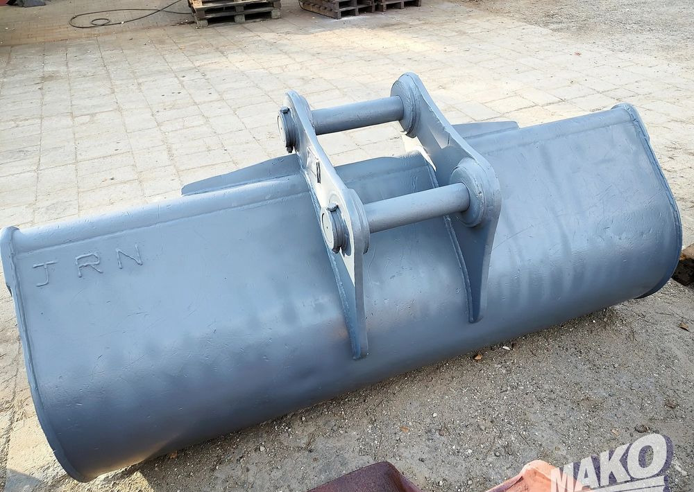 Łyżka skarpowa Strickland 210cm Miller fi 80 - Прикачен инвентар за Строителна техника: снимка 3 Łyżka skarpowa Strickland 210cm Miller fi 80 - Прикачен инвентар за Строителна техника: снимка 3