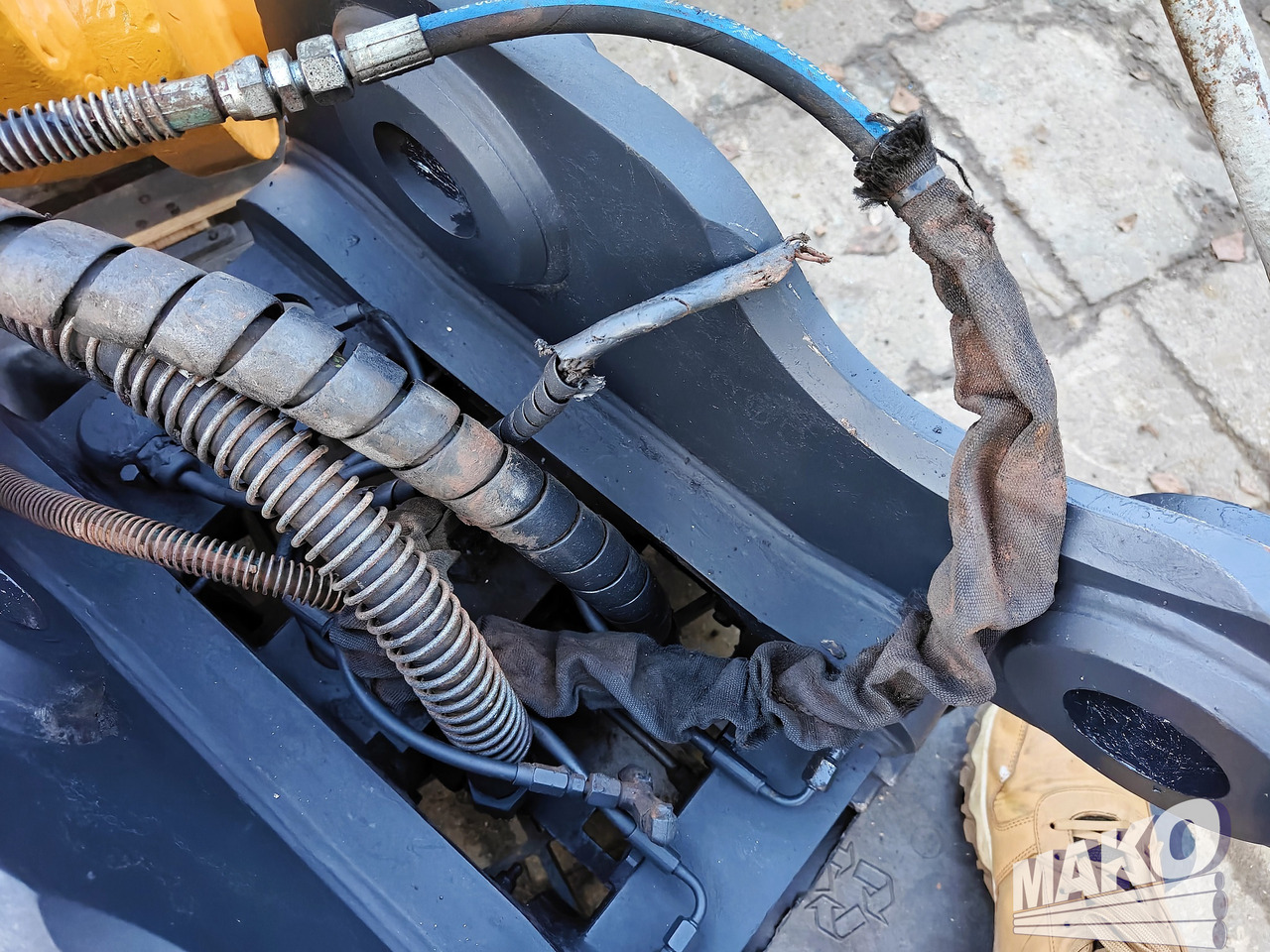 Szybkozłącze hydrauliczne OQ60 S60 OilQuick 60 - Прикачен инвентар за Строителна техника: снимка 4 Szybkozłącze hydrauliczne OQ60 S60 OilQuick 60 - Прикачен инвентар за Строителна техника: снимка 4