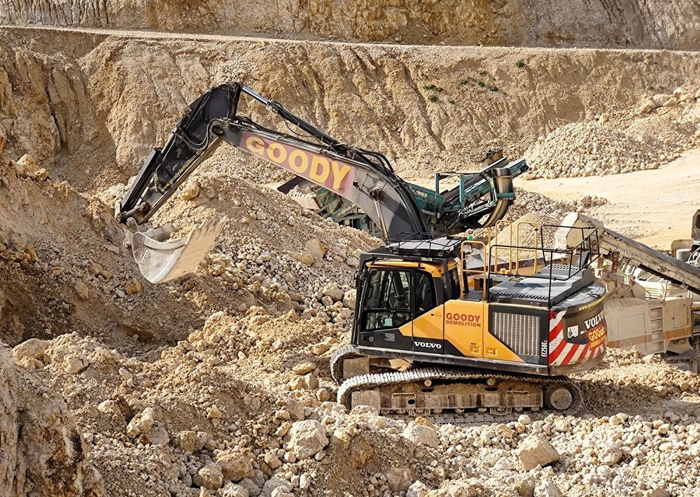 Volvo EC 250 EL - Верижен багер: снимка 1 Volvo EC 250 EL - Верижен багер: снимка 1