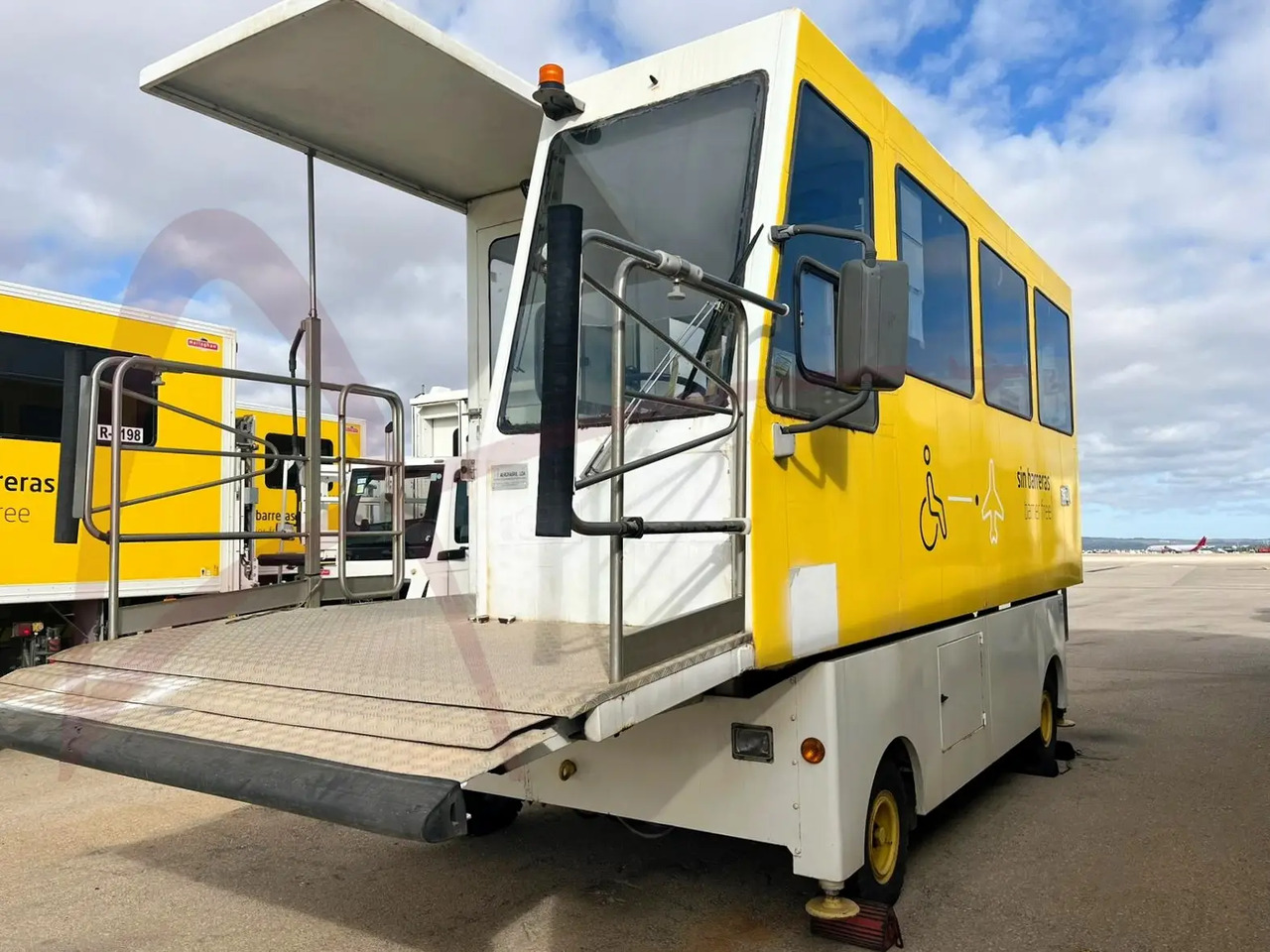 AEROFABRIL 6C-4M-ALT.6 - Амбулифт: снимка 2 AEROFABRIL 6C-4M-ALT.6 - Амбулифт: снимка 2