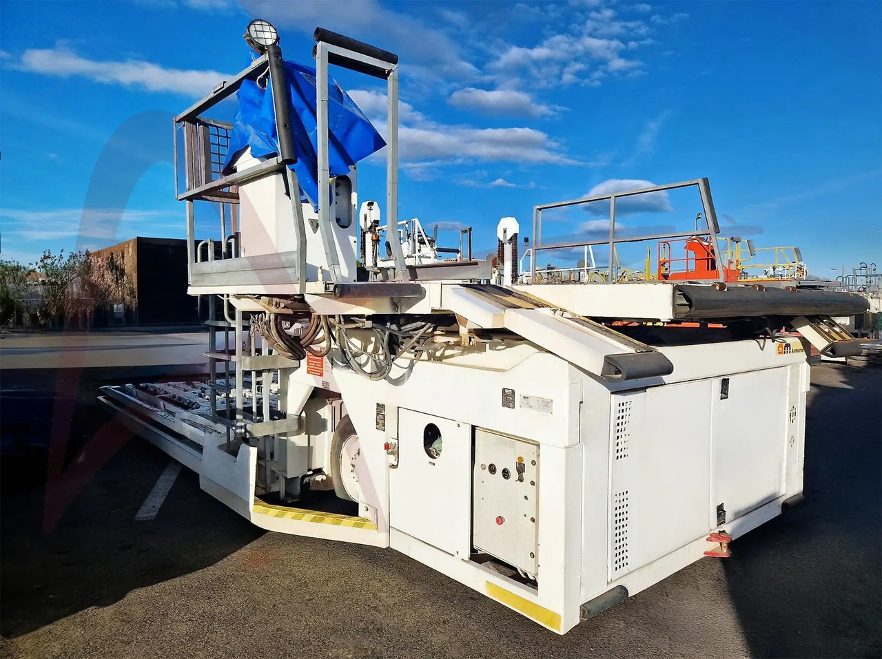 AIR MARREL LAM7000 DP/H8 - Товарач на контейнери/ Палети: снимка 1 AIR MARREL LAM7000 DP/H8 - Товарач на контейнери/ Палети: снимка 1