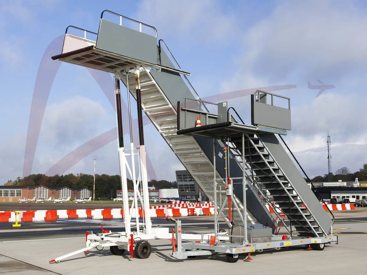 AMSS SKYWAY 96-232 - Пътническа стълба: снимка 4 AMSS SKYWAY 96-232 - Пътническа стълба: снимка 4