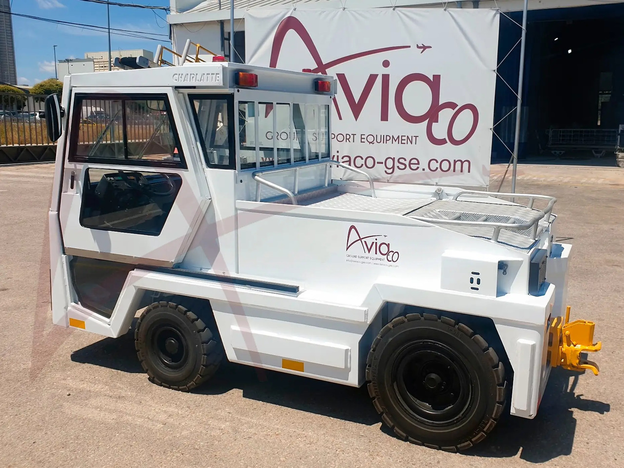 CHARLATTE T135 - Влекач за багаж: снимка 3 CHARLATTE T135 - Влекач за багаж: снимка 3