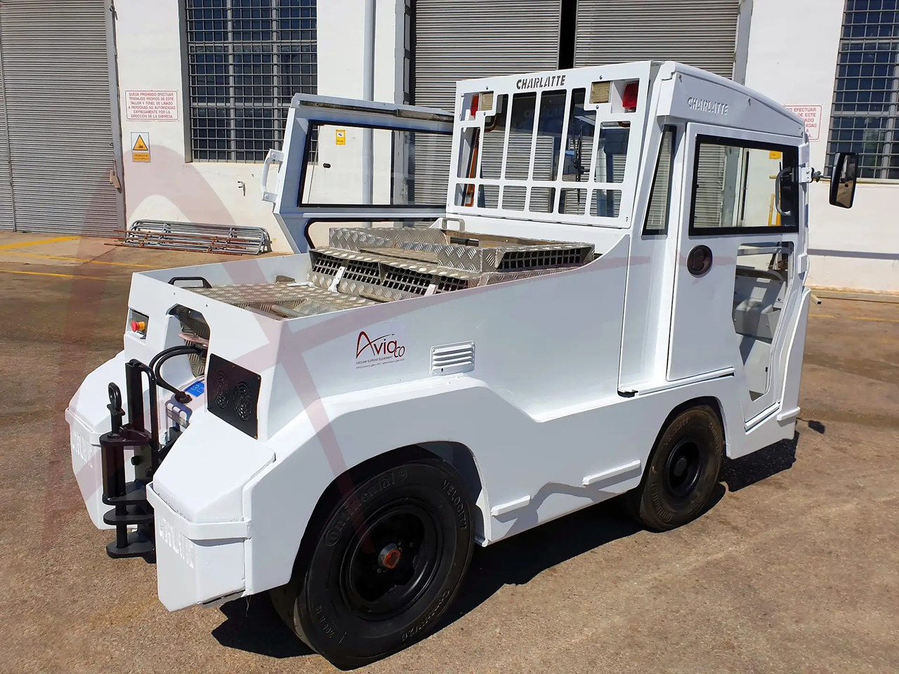 CHARLATTE TE.225 - Влекач за багаж: снимка 2 CHARLATTE TE.225 - Влекач за багаж: снимка 2