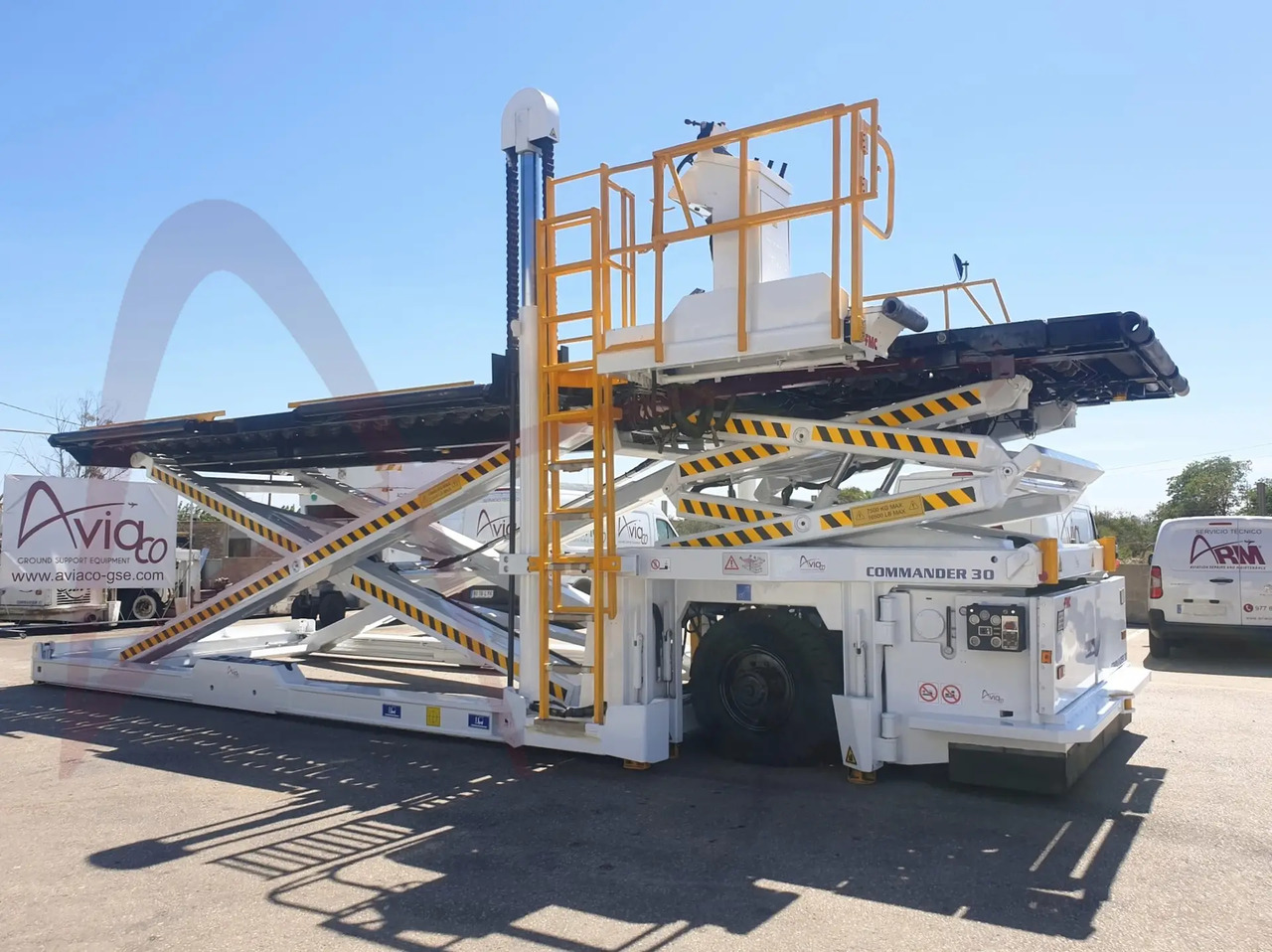 FMC COMMANDER 30 - Товарач на контейнери/ Палети: снимка 3 FMC COMMANDER 30 - Товарач на контейнери/ Палети: снимка 3