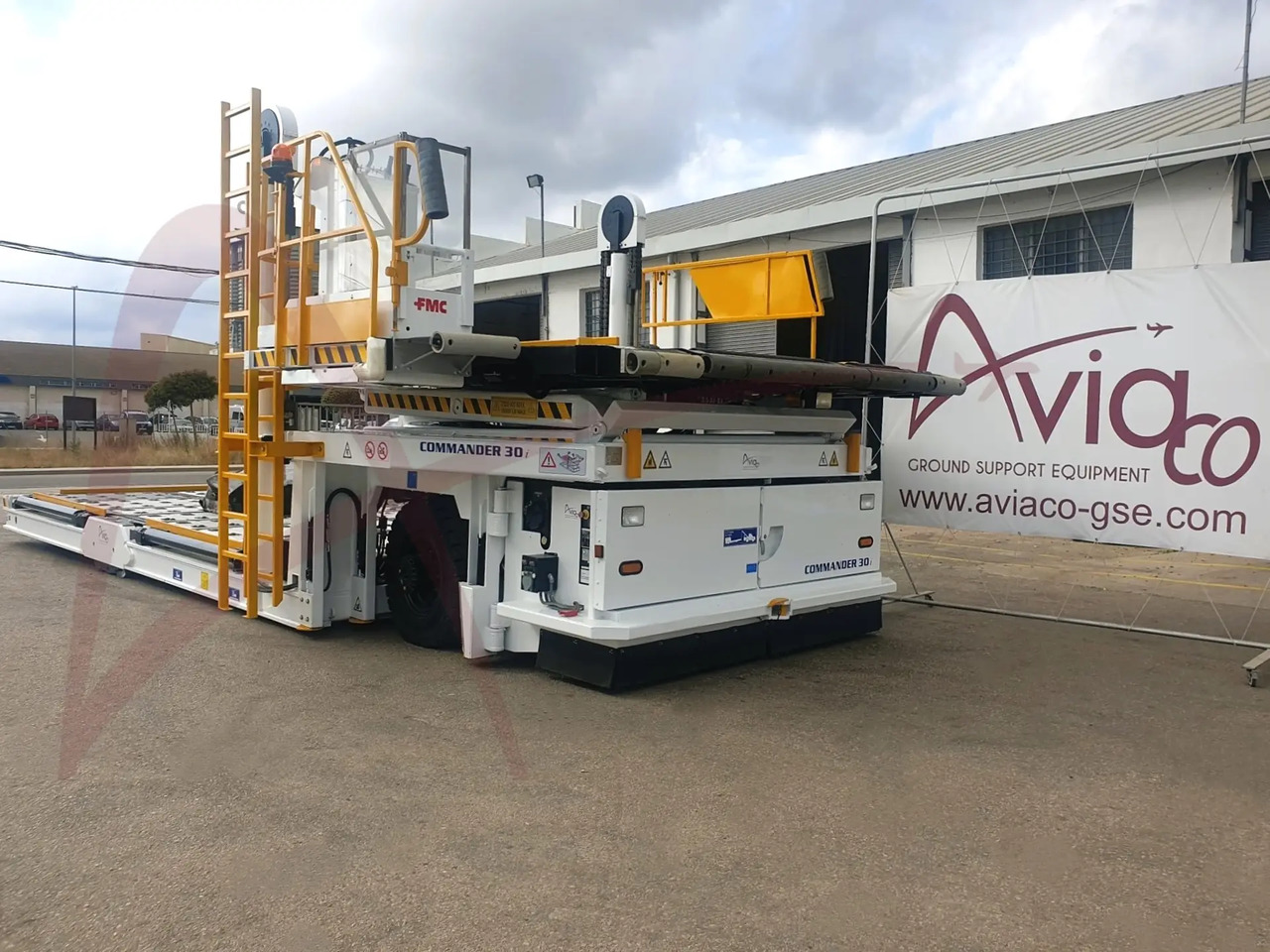 FMC COMMANDER 30i - Товарач на контейнери/ Палети: снимка 3 FMC COMMANDER 30i - Товарач на контейнери/ Палети: снимка 3