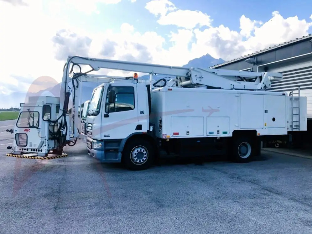 FMC LMD 2000 - Размразител на самолети: снимка 2 FMC LMD 2000 - Размразител на самолети: снимка 2