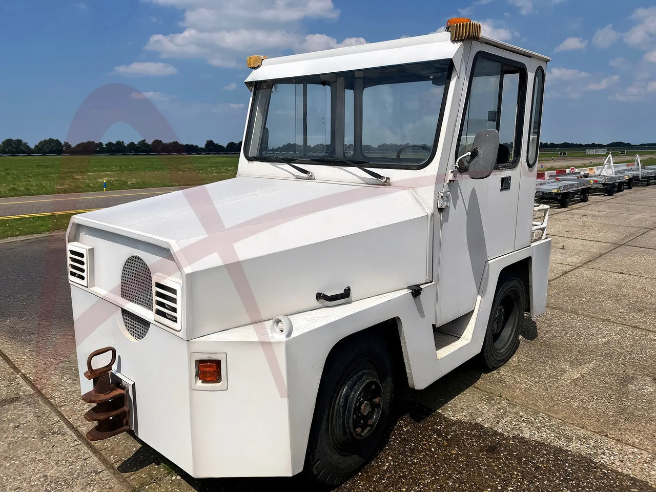 MULAG COMET 5 - Влекач за багаж: снимка 1 MULAG COMET 5 - Влекач за багаж: снимка 1