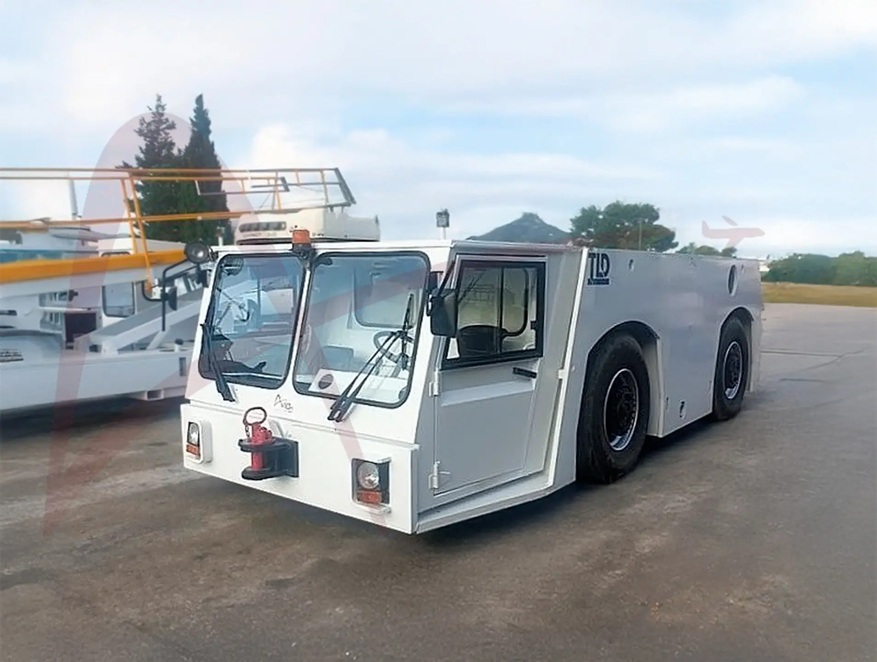TLD TMX-400 - Влекач на самолети: снимка 2 TLD TMX-400 - Влекач на самолети: снимка 2
