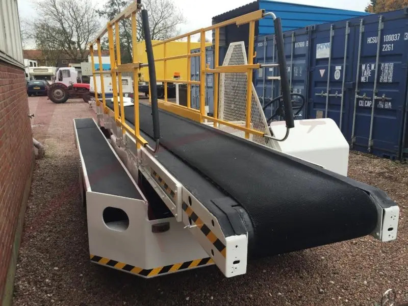 TUG 660 DIESEL - Лентов товарач: снимка 1 TUG 660 DIESEL - Лентов товарач: снимка 1