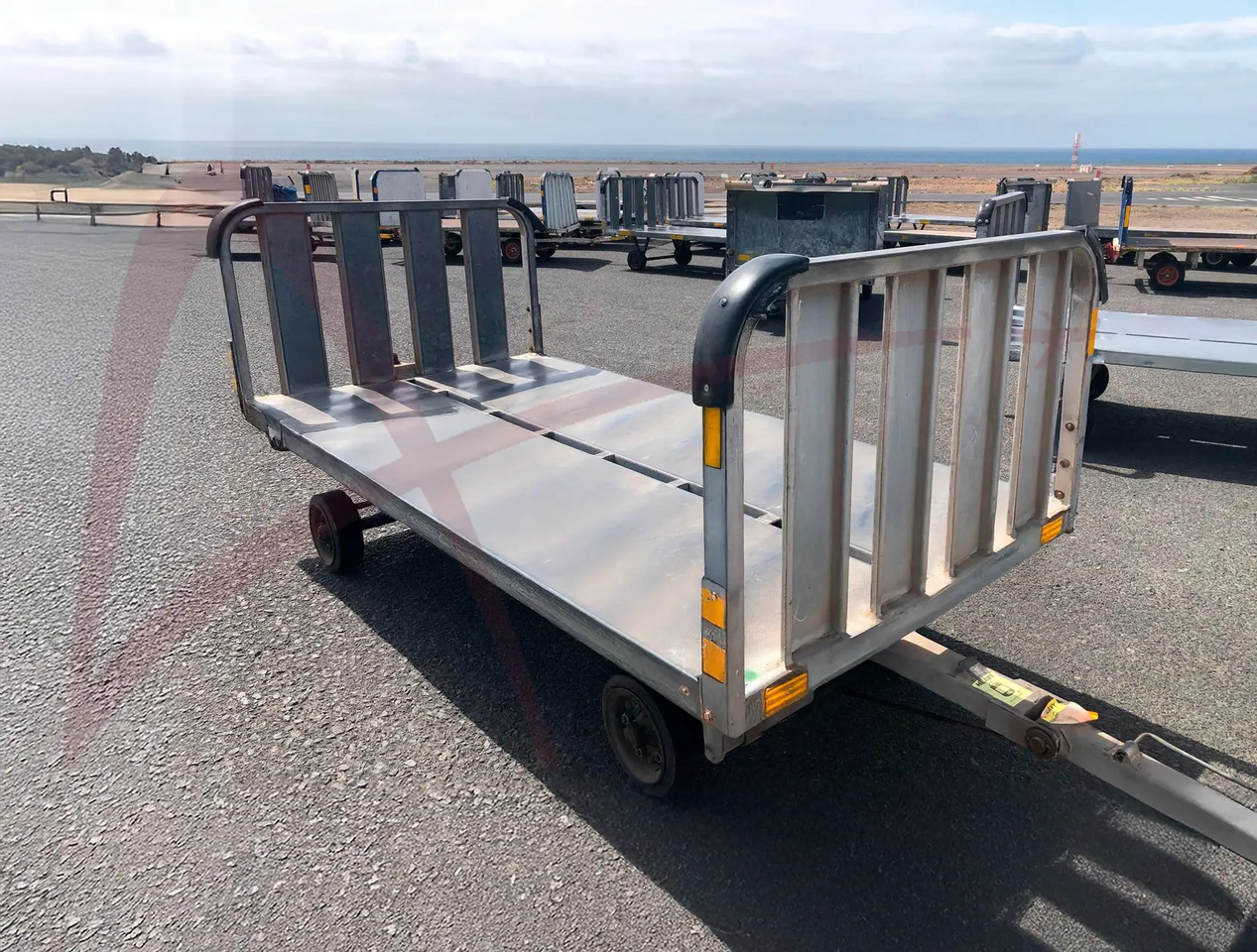 EINSA CE-2 - Техника за наземно обслужване: снимка 1 EINSA CE-2 - Техника за наземно обслужване: снимка 1