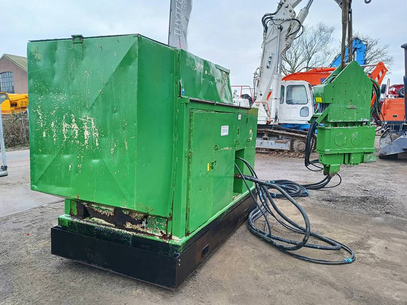 Машина за набиване ICE 216 vibro hammer 2,4 ton+ ICE 175 powerpack c: снимка 11