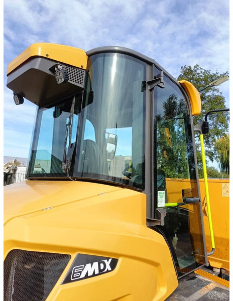 Съчленен самосвал Mecalac 6 MDX dumper dumptruck knik airco 6 ton: снимка 17 Съчленен самосвал Mecalac 6 MDX dumper dumptruck knik airco 6 ton: снимка 17