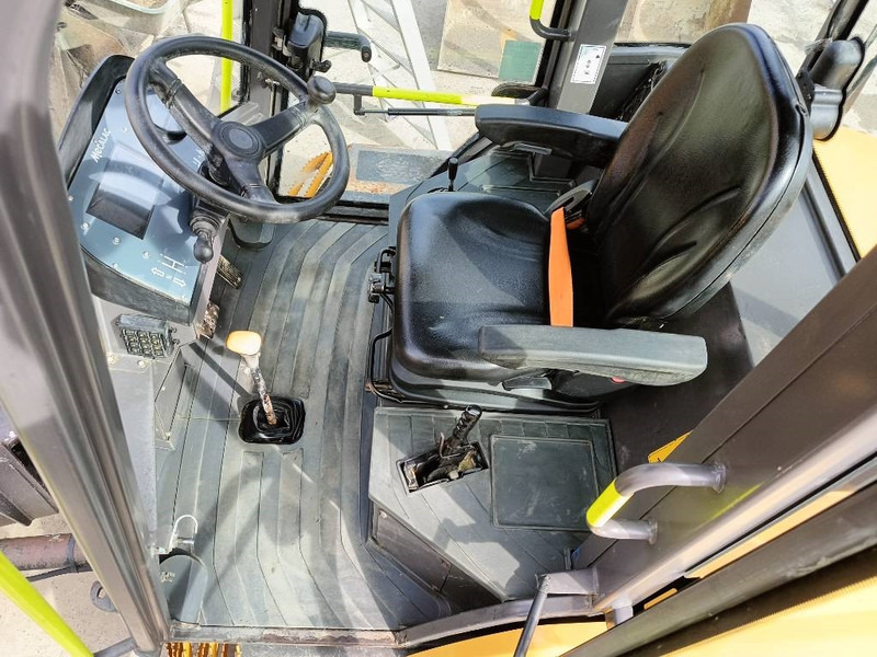 Съчленен самосвал Mecalac 6 MDX dumper dumptruck knik airco 6 ton: снимка 15 Съчленен самосвал Mecalac 6 MDX dumper dumptruck knik airco 6 ton: снимка 15