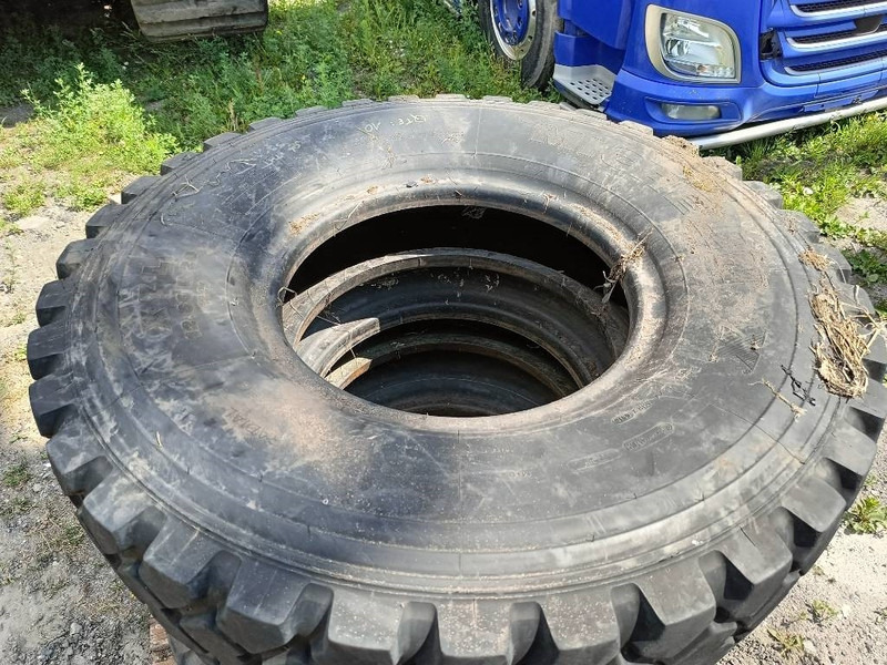 Michelin 12.00R20 , 14.00R20, 335/80R20 , 395/85R2 365/80R2 - Гуми и джанти за Строителна техника: снимка 3 Michelin 12.00R20 , 14.00R20, 335/80R20 , 395/85R2 365/80R2 - Гуми и джанти за Строителна техника: снимка 3