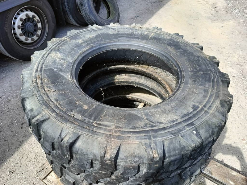 Michelin continental band 13R22.5 , 315/80R22.5 , 13R22,5 l - Гуми и джанти за Строителна техника: снимка 3 Michelin continental band 13R22.5 , 315/80R22.5 , 13R22,5 l - Гуми и джанти за Строителна техника: снимка 3