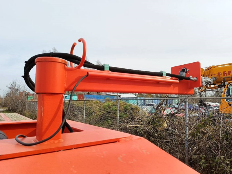 Seacom RT10M 40 ton trailer aanhanger brakes lights 2021 - Ремарке: снимка 3 Seacom RT10M 40 ton trailer aanhanger brakes lights 2021 - Ремарке: снимка 3