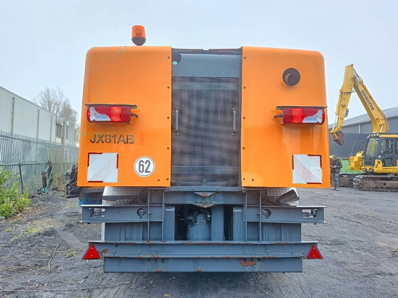 Schmidt TSJ630 man runway snow cleaning sneeuwschuif 2008 - Гребло за сняг за Селскостопанска техника: снимка 3 Schmidt TSJ630 man runway snow cleaning sneeuwschuif 2008 - Гребло за сняг за Селскостопанска техника: снимка 3
