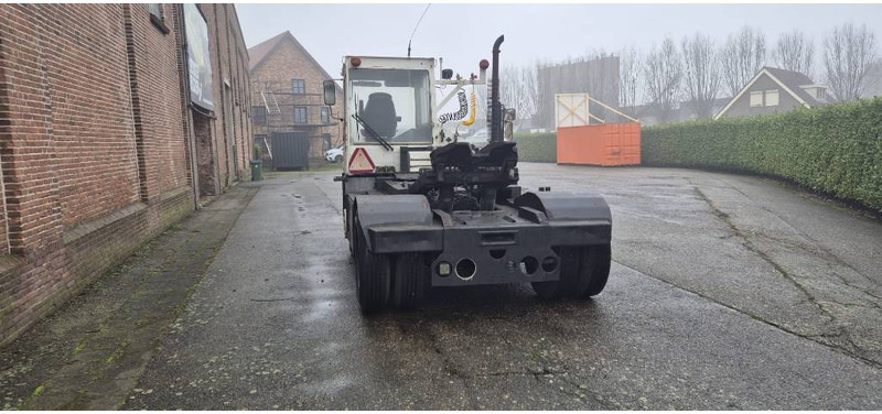 Terberg trt89 4x4 terminal trekker tractor port truck - Терминален влекач: снимка 4 Terberg trt89 4x4 terminal trekker tractor port truck - Терминален влекач: снимка 4