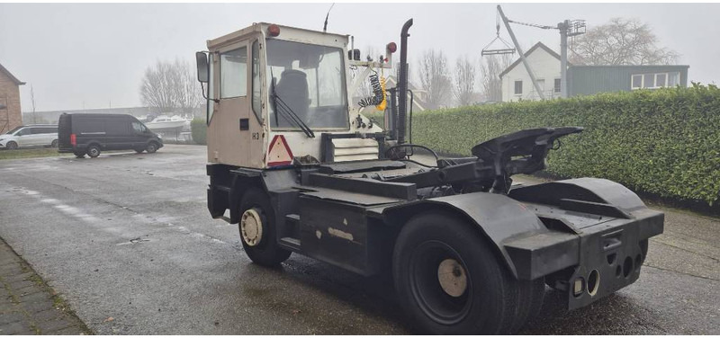 Terberg trt89 4x4 terminal trekker tractor port truck - Терминален влекач: снимка 5 Terberg trt89 4x4 terminal trekker tractor port truck - Терминален влекач: снимка 5